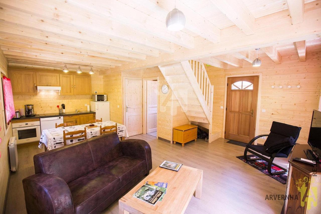 Chalet Des Noisettes Murol Buitenkant foto